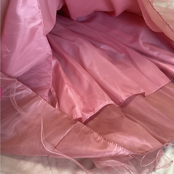 New Beautiful formal pink dress - Picture 9 of 9